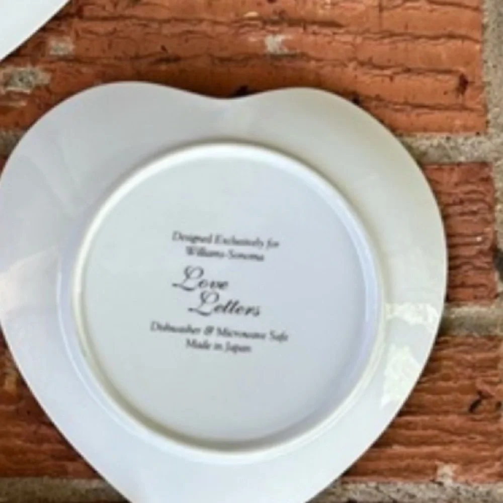 Set Of 3 Williams Sonoma Love Letters Heart Shaped Plates & Cocktail Napkins